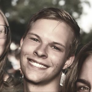 Meet your Posher, Dylan